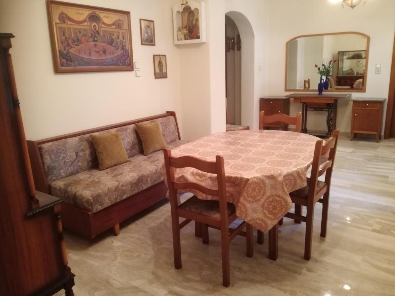 Apartment Korinos Mama Machi Buitenkant foto